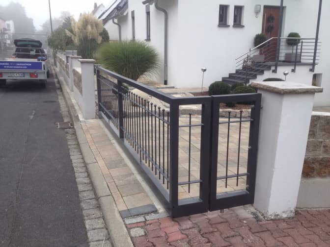 Referenzen Torbau & Garagentor-Bau